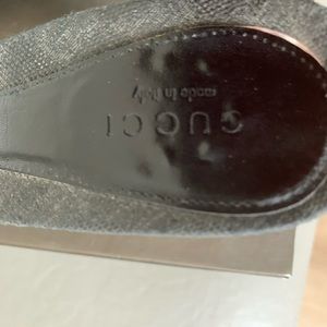 Authentic Gucci Monogram Sandals size 8